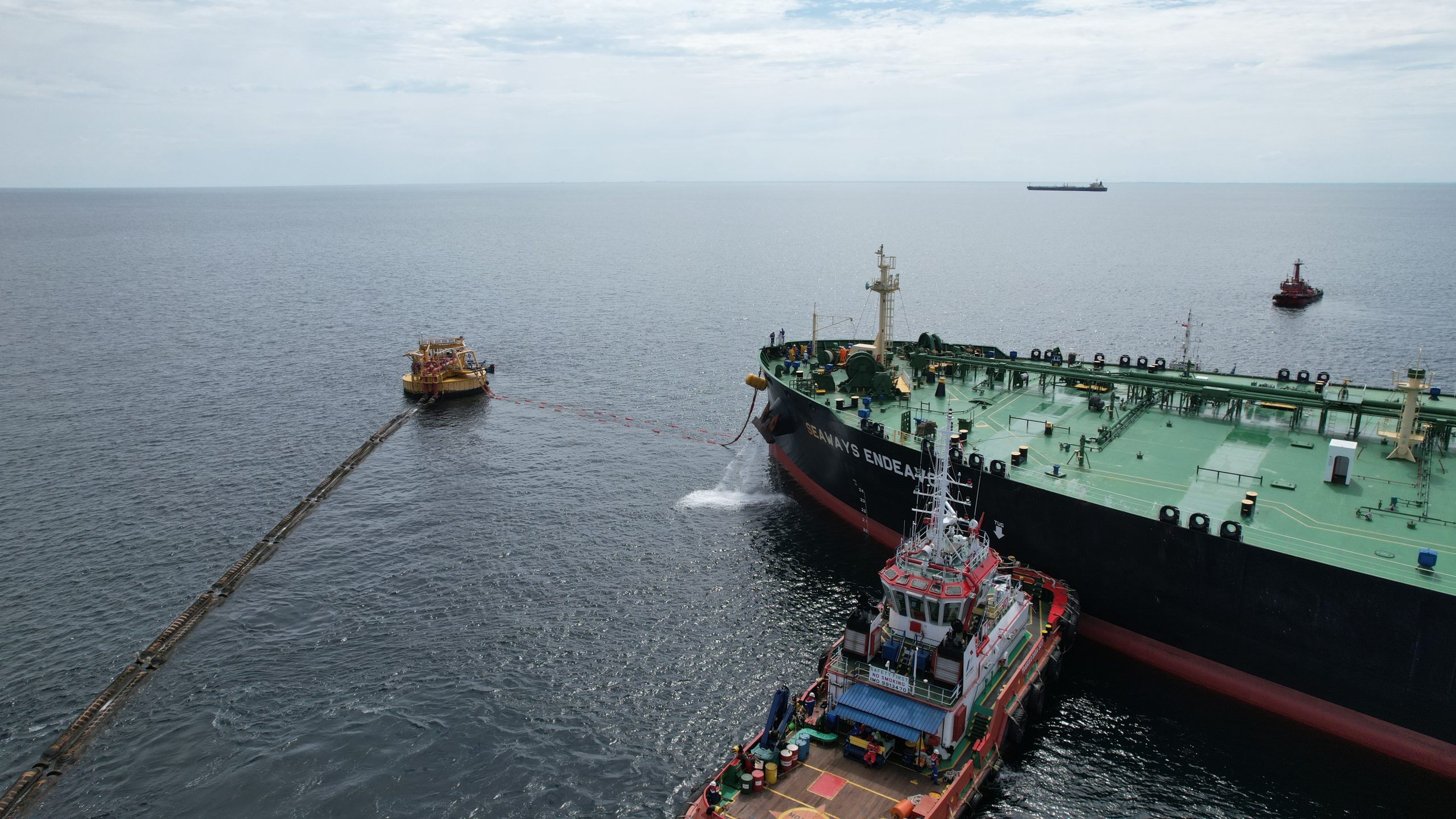 Seaways Endeavor’ discharges using the Single Buoy Mooring at Balikpapan, Indonesia
